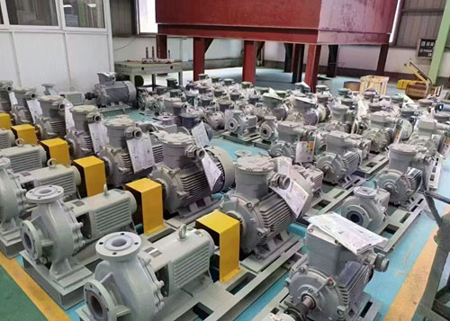 Sự khác biệt giữa máy bơm từ và máy bơm ly tâm
